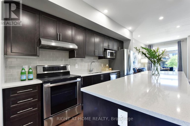 28546574/104-wild-senna-way/longfields/ottawa/ontario/K2J5Z7_12