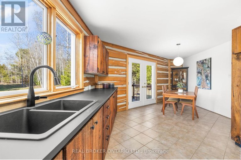 29671650/2538-darling-road/lanark-highlands-darling-twp/lanark-highlands/ontario/K0A1P0_17