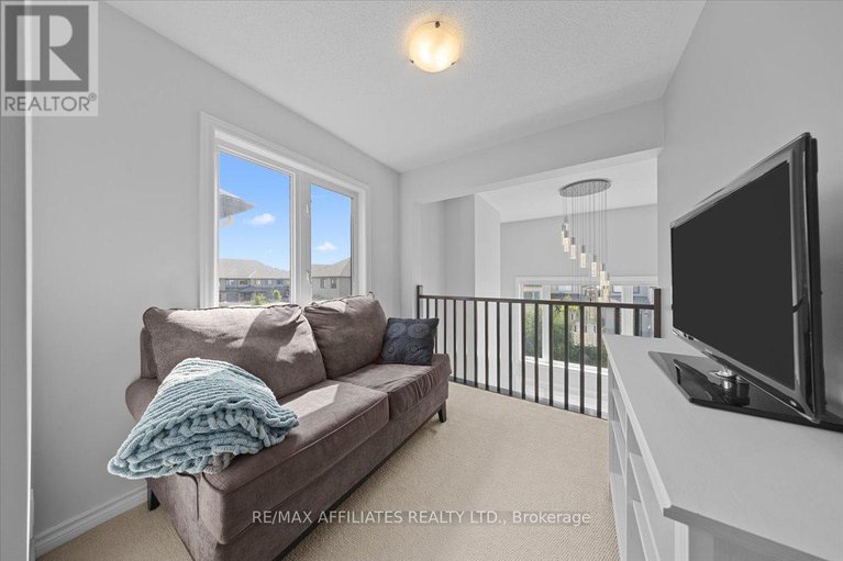 28805302/511-earnscliffe-grove/riverside-southgloucester-glen/ottawa/ontario/K4M0C9_28