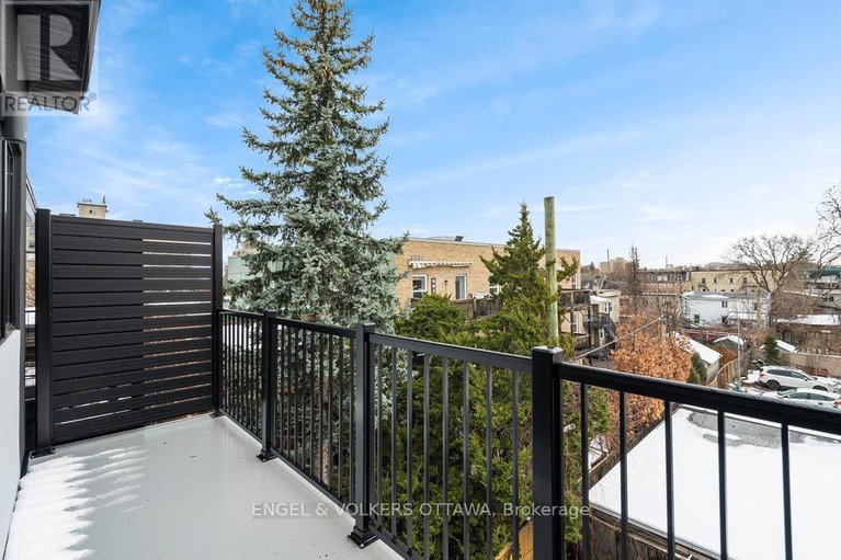 29579176/73-parent-avenue/lower-townbyward-market/ottawa/ontario/K1N0E6_36