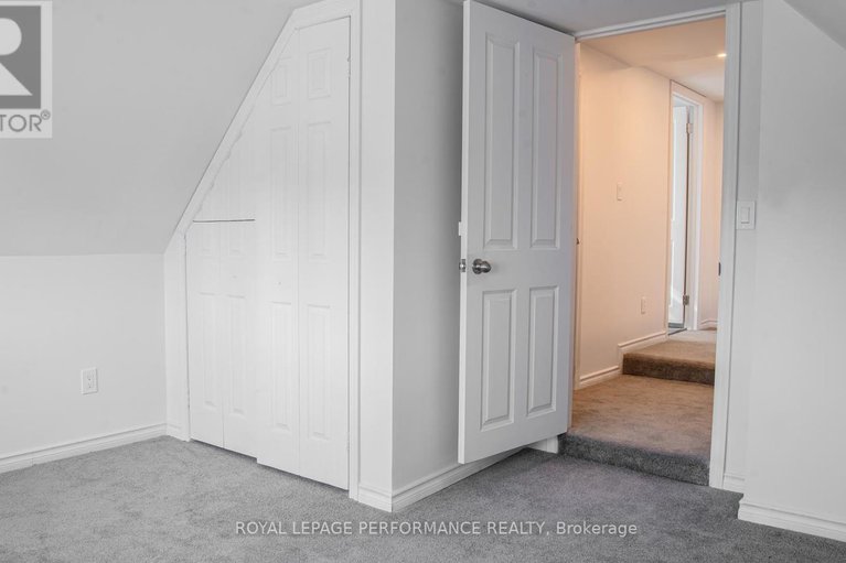 28339232/621-edwards-street/town-of-rockland/clarence-rockland/ontario/K4K1K2_15