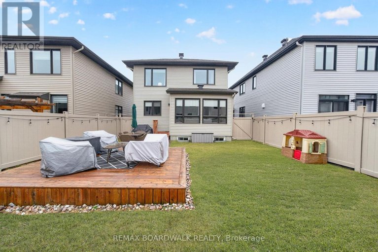 29620530/38-thunderbolt-street/emerald-meadowstrailwest/ottawa/ontario/K2V0L9_38