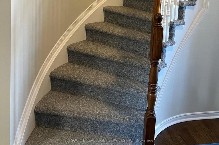 29406144/1493-lynx-crescent/fallingbrookpineridge/ottawa/ontario/K4A3Y9_9