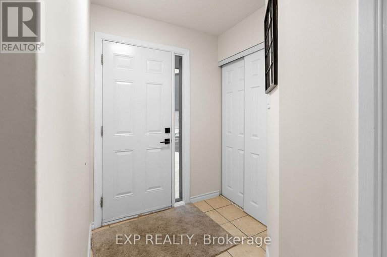 28555628/107-2650-pimlico-crescent/emerald-woodssawmill-creek/ottawa/ontario/K1T2A8_5