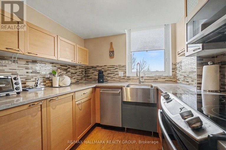 29406073/616-80-sandcastle-drive/leslie-park/ottawa/ontario/K2H9E7_3