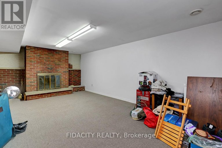 29664921/2336-ogilvie-road/beacon-hill-north/ottawa/ontario/K1J7N6_9