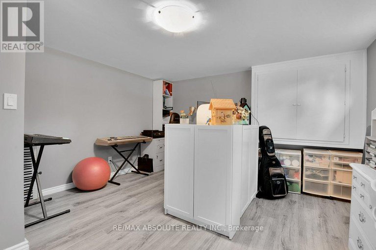 28915902/684-county-44-road/north-grenville-twp-kemptville-south/north-grenville/ontario/K0G1J0_28