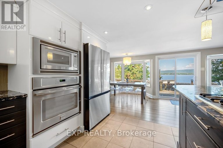 28124299/3094-barlow-crescent/dunrobin-shores/ottawa/ontario/K0A1T0_17