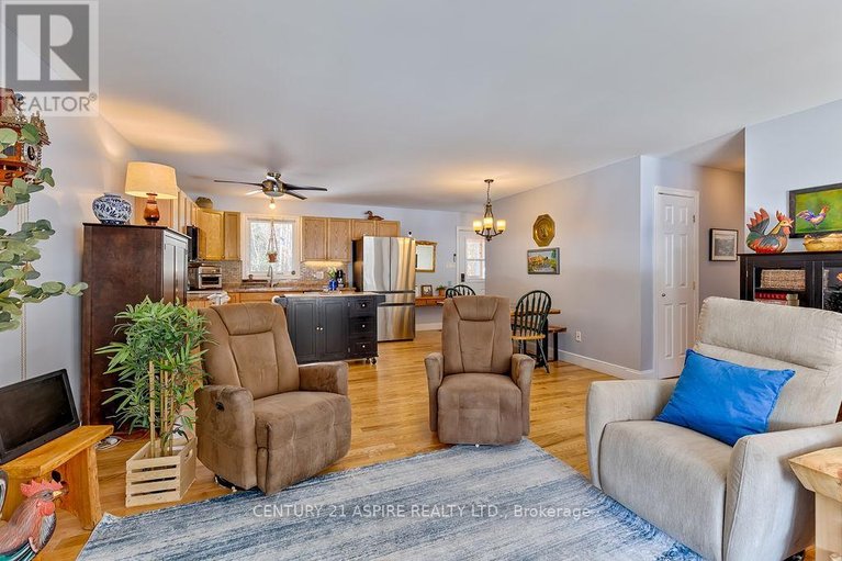 29678404/1576-garden-of-eden-road/horton-twp/horton/ontario/K7V3Z8_10