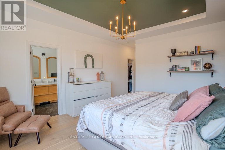 28880325/30-king-george-street/overbrook/ottawa/ontario/K1K1V8_29
