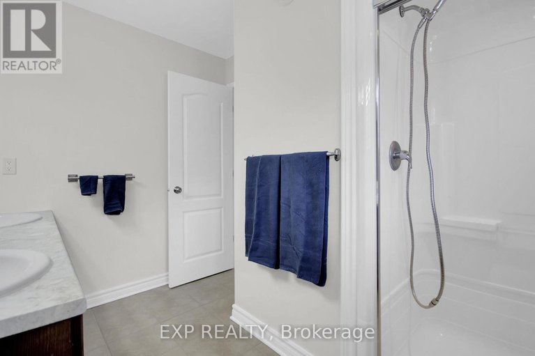 29437617/141-sadler-drive/mississippi-mills-ramsay-twp/mississippi-mills/ontario/K0A1A0_24