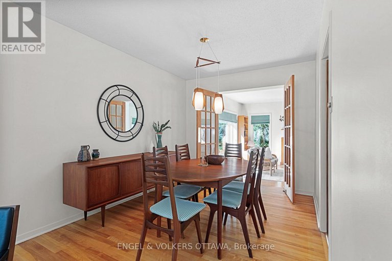 28881407/609-blanchard-crescent/mooneys-bayrevelstoke/ottawa/ontario/K1V7B7_8