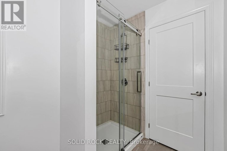 28814224/149-minikan-street/blossom-parkkemp-parkfindlay-creek/ottawa/ontario/K1X0E5_17