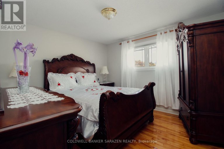 27983811/2435-heaton-avenue/elmvale-acres/ottawa/ontario/K1G1J1_5