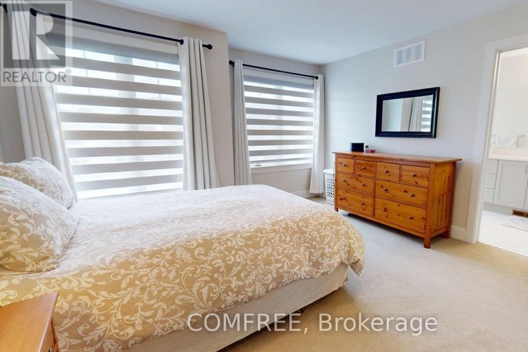 29681644/663-putney-crescent/stittsville-central/ottawa/ontario/K2S2N7_13