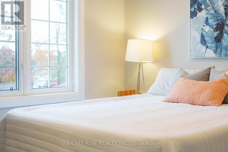 29108285/43-rothesay-drive/glencairnhazeldean/ottawa/ontario/K2L1N6_13