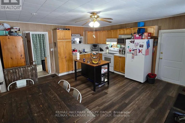 28712189/7122-bank-street/osgoode-twp-north-of-reg-rd-6/ottawa/ontario/K0A2P0_8