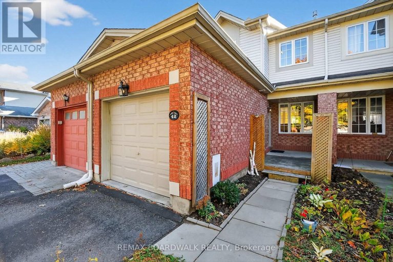 29678425/42-college-circle/castle-heights/ottawa/ontario/K1K4R8_3