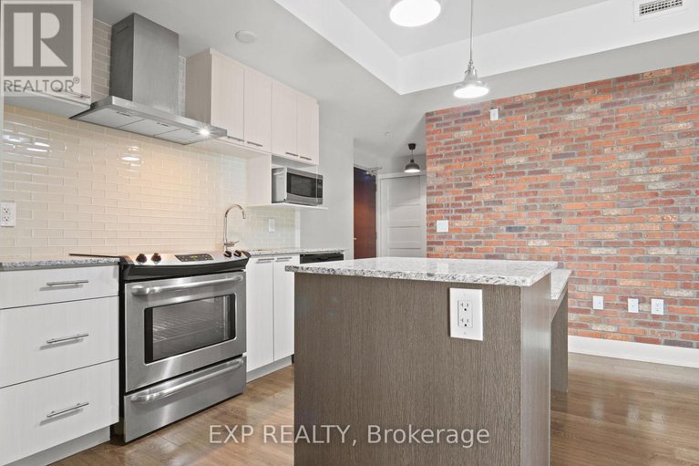 29397407/108-2785-baseline-road/redwood-park/ottawa/ontario/K2H0B7_23