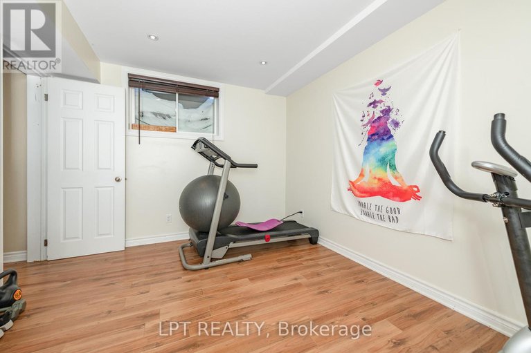 28805293/800-schooner-crescent/riverside-southgloucester-glen/ottawa/ontario/K1V1Y8_33