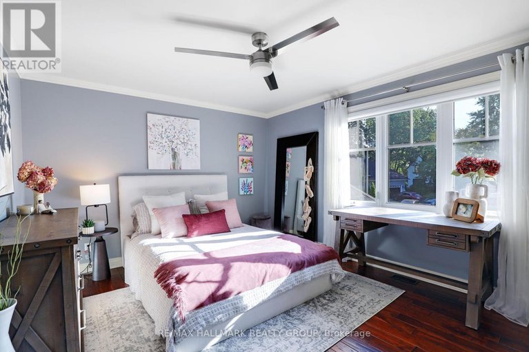 28891612/45-crescent-heights/dows-lake/ottawa/ontario/K1S3G7_28