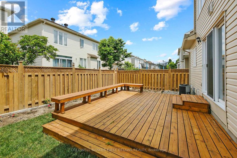 28482188/107-columbia-avenue/hunt-club/ottawa/ontario/K1V1Z3_50