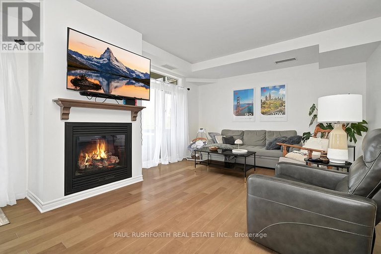 28336979/4-50-prestige-circle/chatelaine-village/ottawa/ontario/K4A0W9_4