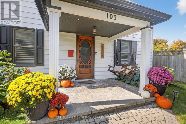 29043426/103-queen-charlotte-street/richmond/ottawa/ontario/K0A2Z0_3