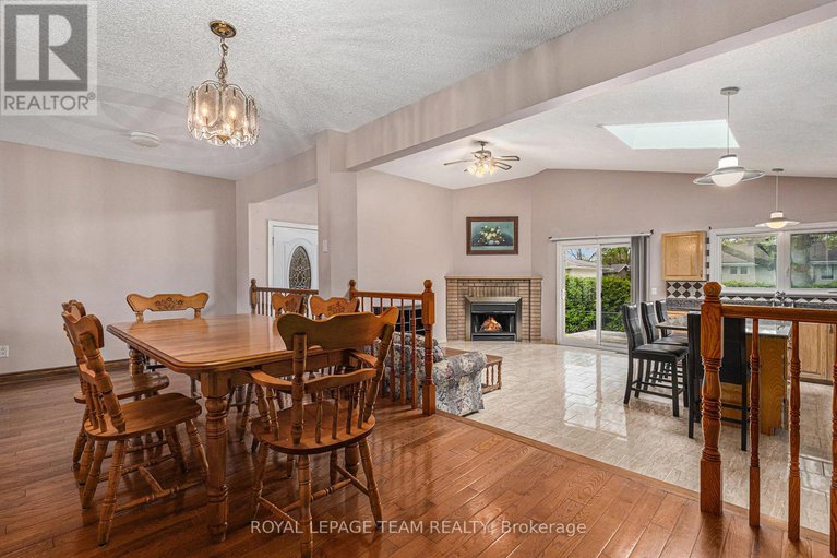 28309030/53-viewmount-drive/meadowlandscrestview/ottawa/ontario/K2G3C4_5