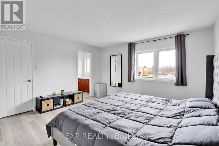 28228179/95-cedarock-drive/bridlewood/ottawa/ontario/K2M2H5_25