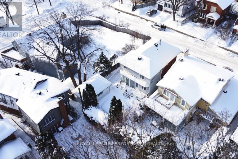 29349963/6-elmdale-avenue/lindenlea/ottawa/ontario/K1M1A4_41