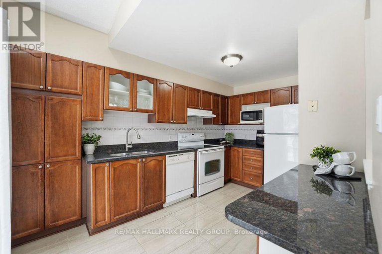 29415576/1165-falconcrest-court/chatelaine-village/ottawa/ontario/K4A3Z4_10