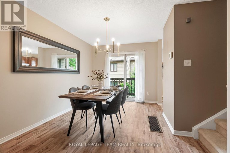28596547/1473-bryson-lane/sawmill-creektimbermill/ottawa/ontario/K1T2T7_10