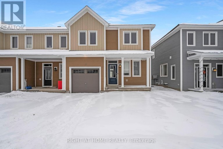 29218592/30-chasing-grove/btwn-franktown-rd-fallowfield-rd/ottawa/ontario/K0A2Z0_2