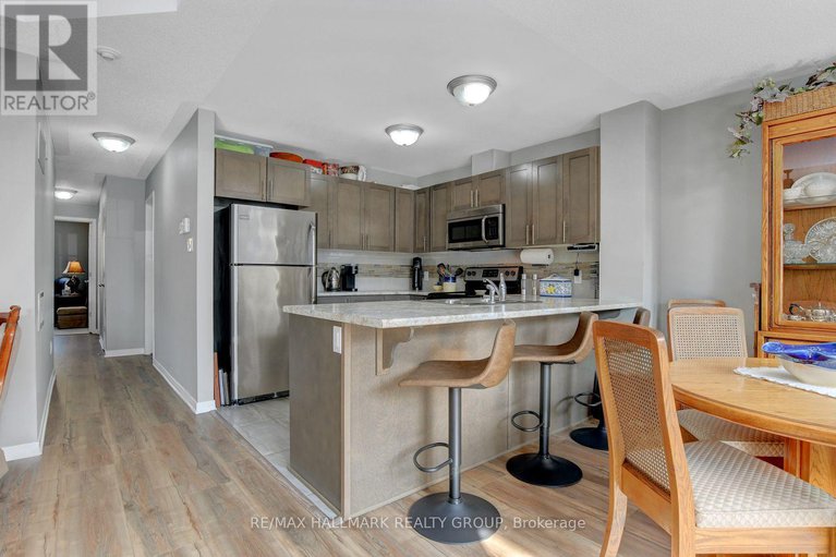 28888060/1-486-via-verona-avenue/longfields/ottawa/ontario/K2J6B3_15