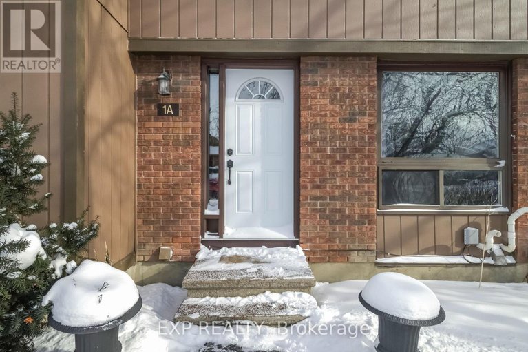 29214218/1a-vanessa-terrace/pheasant-run/ottawa/ontario/K2J1Y2_2