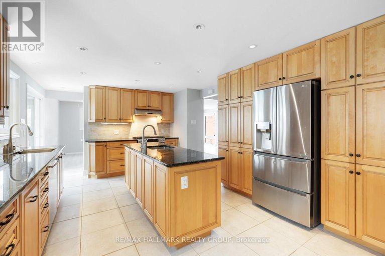 29402068/2036-kings-grove-crescent/beacon-hill-north/ottawa/ontario/K1J6G1_9