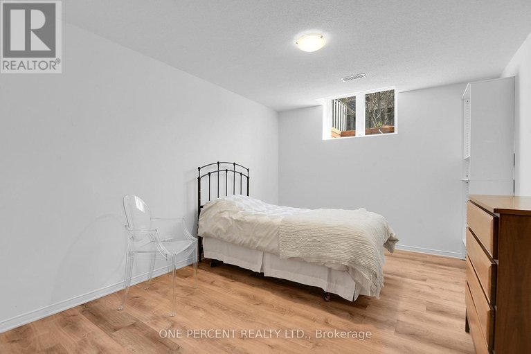 29676801/15-1240-kilborn-place/alta-vista/ottawa/ontario/K1H1B4_31