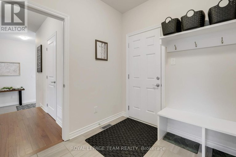 28515147/608-enclave-lane/town-of-rockland/clarence-rockland/ontario/K4K0M8_9
