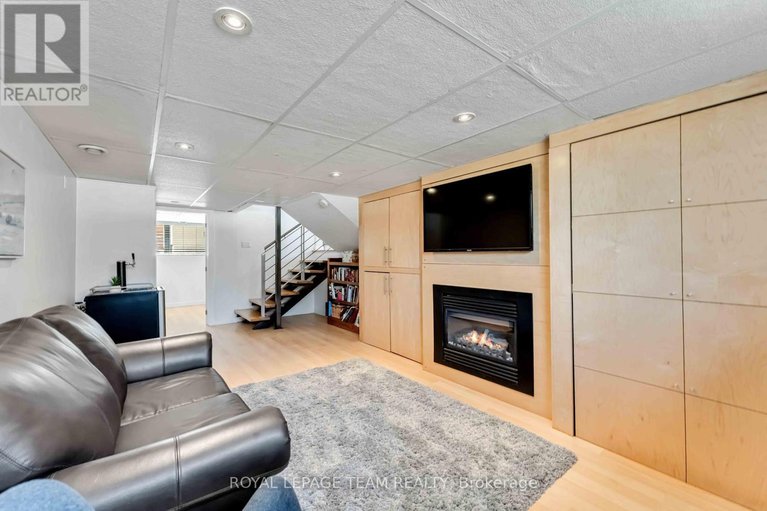 28492503/9-burnbank-street/grenfell-glen/ottawa/ontario/K2G0H2_40