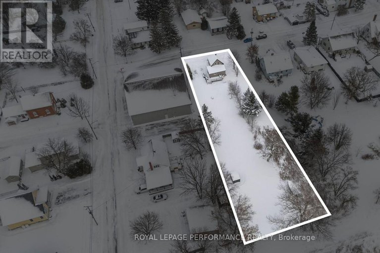 29182653/6-spring-street/maxville/north-glengarry/ontario/K0C1T0_5