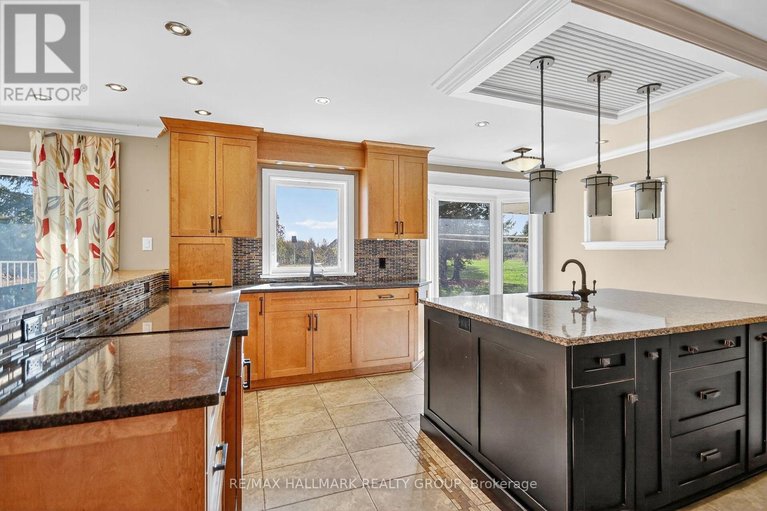 29085504/2772-harbison-road/rideau-twp-south-to-roger-stevens-drive/ottawa/ontario/K0A2Z0_23