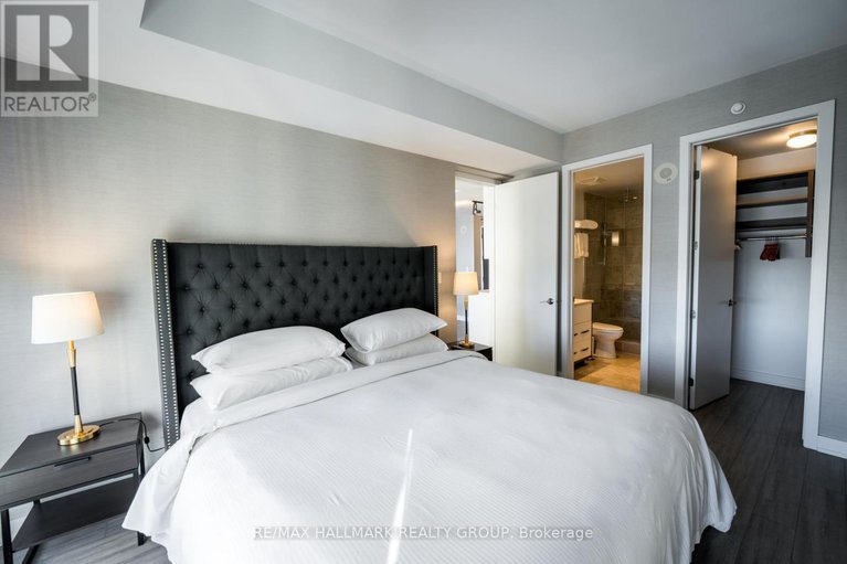 29318666/1805-111-champagne-avenue/west-centre-town/ottawa/ontario/K1S5V3_10