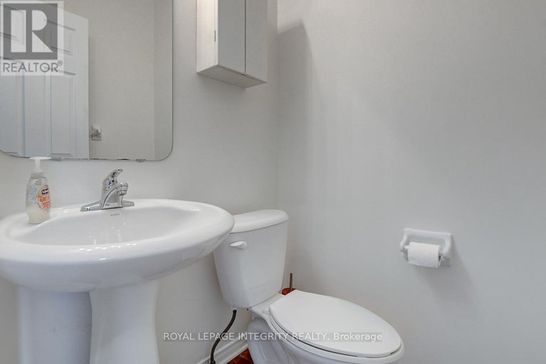 28855034/302-brigitta-street/emerald-meadowstrailwest/ottawa/ontario/K2S0H8_12