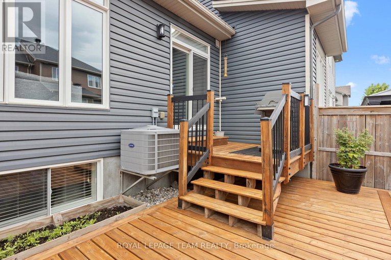 28549711/205-overberg-way/emerald-meadowstrailwest/ottawa/ontario/K2S0V7_32