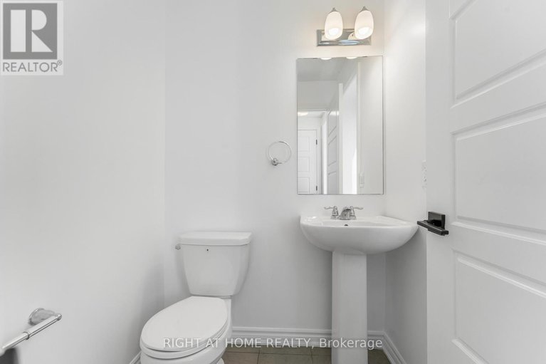 29248169/47-mudminnow-crescent/avalon-west/ottawa/ontario/K4A5H9_9