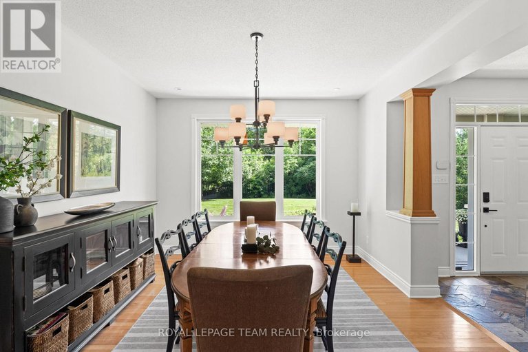 28608348/387-ridgeside-farm-drive/kanata-north-west/ottawa/ontario/K2W1H3_21
