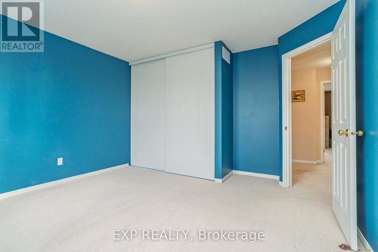 29098665/132-grovemont-drive/strandherd/ottawa/ontario/K2G6Z9_24