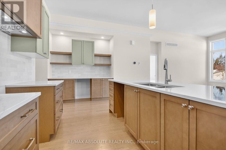 29285478/654-fisher-street/north-grenville-twp-kemptville-south/north-grenville/ontario/K0G1J0_32