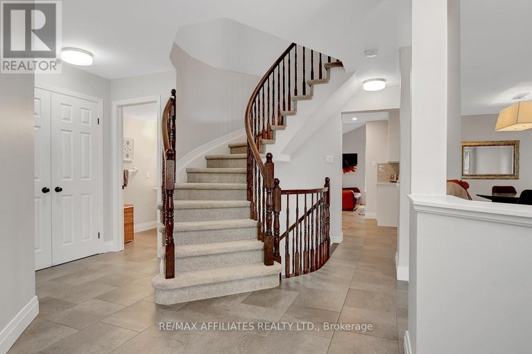 28483640/31-spur-avenue/bridlewood/ottawa/ontario/K2M2R9_6